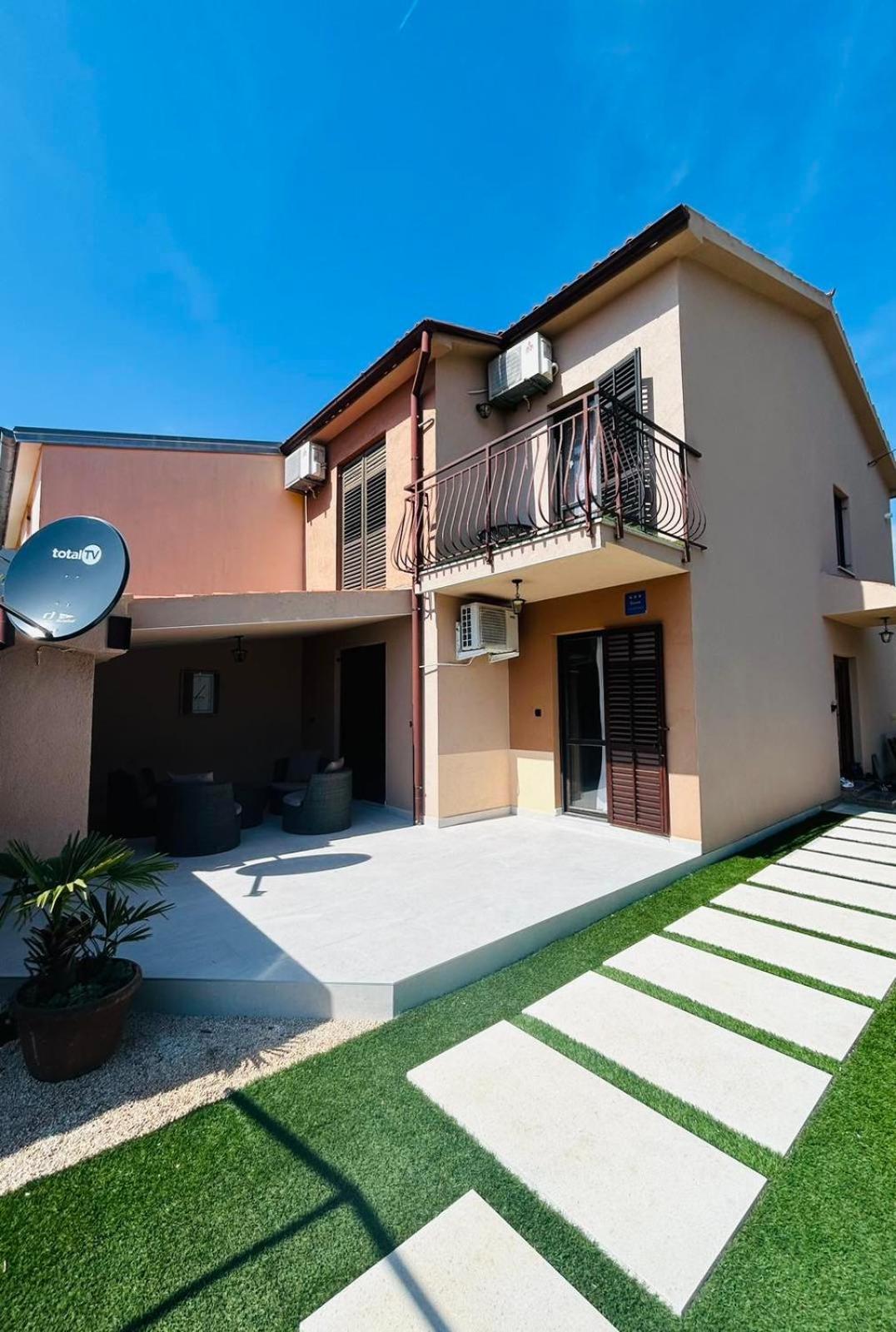 Ferienwohnung Masha Fažana Exterior foto